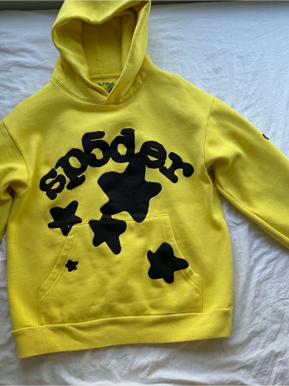 Sp5der Beluga Hoodie Gold